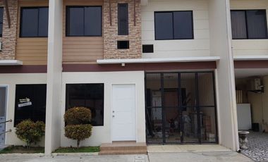 4 Bedroom Townhouse near Hernan Cortez and AS Fortuna Mandaue for Sale