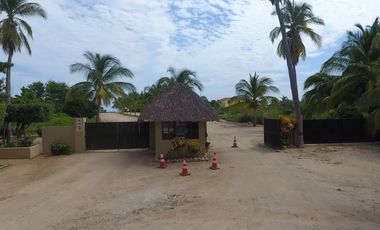 Residencial Rancho Neptuno  /  Neptune Ranch Residential