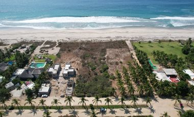 Residencial Rancho Neptuno  /  Neptune Ranch Residential