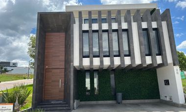Casa Amueblada en Venta, 4 recámaras, Gran Reserva, Lomas de Angelopolis, Puebla