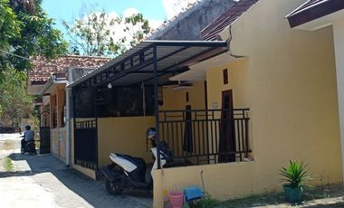 Rumah mungil asri siap huni dekat wisata Goa Selarong