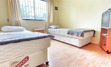 Casa en venta de 5 dorm. en Las Cabras