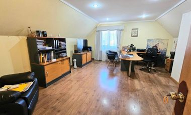 Amplia casa en venta 4D+5B+Sala de juegos, Chiguayante