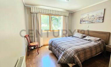 Amplia casa en venta 4D+5B+Sala de juegos, Chiguayante