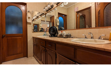 DUPLEX RESIDENCIAL Y COMERCIAL EN OBARRIO