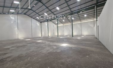 Gudang Baru Siap Pakai Di Tol Ir.Sutami Arah Ke Bandara Makassar