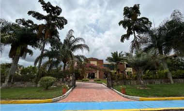 VENDO / ARRIENDO HERMOSA CASA EN FUSAGASUG EN CONDOMINIO