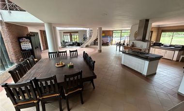 VENDO / ARRIENDO HERMOSA CASA EN FUSAGASUG EN CONDOMINIO