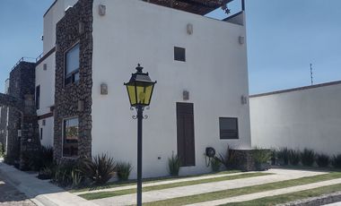 House in San Miguel de Allende