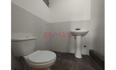 Alquiler De Departamento Moderno  En Chorrillos  79 Mt Ubicacion  Centrica