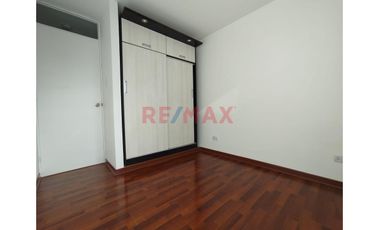 Alquiler De Departamento Moderno  En Chorrillos  79 Mt Ubicacion  Centrica
