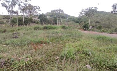 VENTA DE LOTE RESERVAS DE RIO CLARO ,PLANO CON VISTA EN JAMUNDI - COLOMBIA-9556