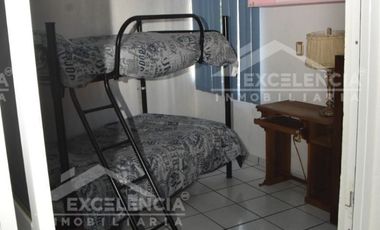 RENTA DE CASA AMUEBLADA EN VILLA UNIVERSIDAD