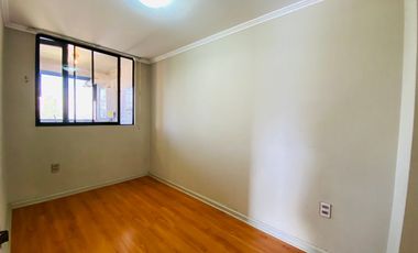 Imperdible! Departamento frente al portal