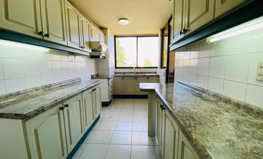 Imperdible! Departamento frente al portal