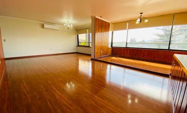 Imperdible! Departamento frente al portal