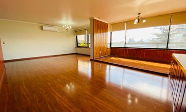 Imperdible! Departamento frente al portal
