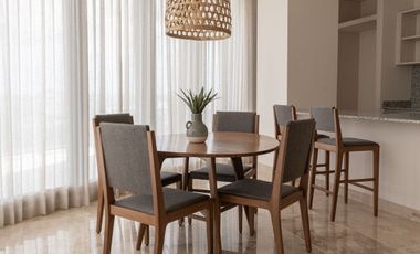 Condominio amplio de 2 recamaras con terraza panorámica en venta Cancún.