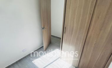 apartamento en arriendo en caldas. Cod A65624