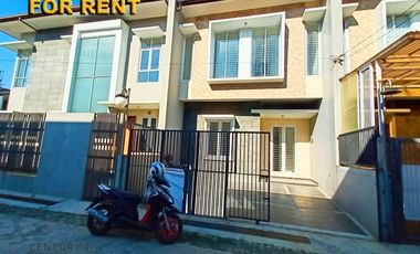 Di Sewakan Rumah Baru Siap Huni 4 Kamar di Mekar Wangi Bandung