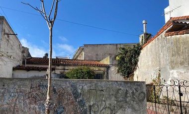 Lote de 300m2 en 14 de julio y Castelli