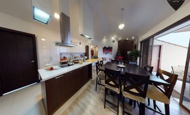 Departamento de venta en Av. 10 de agosto – código:18878