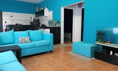 CASA MULTIFAMILIAR