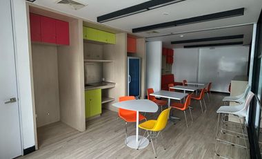 oficina en arriendo en chico norte. Cod A310