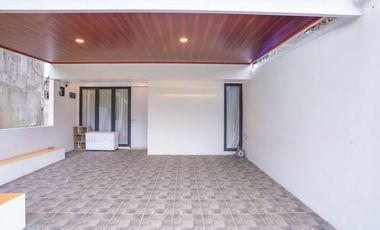 Rumah 2 Lt Siap KPR 15 Menit ke Terminal Sawangan Hadap Timur J-42877