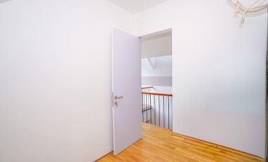 Rumah 2 Lt Siap KPR 15 Menit ke Terminal Sawangan Hadap Timur J-42877