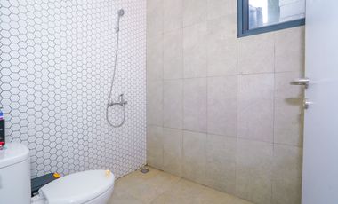 Rumah 2 Lt Siap KPR 15 Menit ke Terminal Sawangan Hadap Timur J-42877