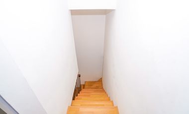 Rumah 2 Lt Siap KPR 15 Menit ke Terminal Sawangan Hadap Timur J-42877