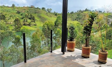 Casa en venta para estrenar El Peñol - Vereda La Cristalina