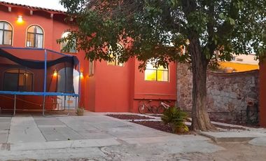 CASA EN VENTA  VILLAS DEL SOL TEQUISQUIAPAN