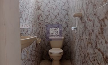 COD. 10866 - SE ARRIENDA CASA - BARRIO: LA CEIBA