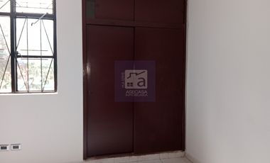 COD. 10866 - SE ARRIENDA CASA - BARRIO: LA CEIBA