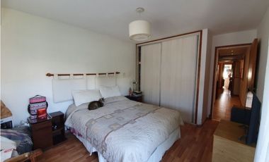 Chalet 5 ambientes con piscina climatizada