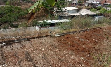 Murah !! Tanah Main Road di Lingkar Nagreg Garut Bandung. Turun Harga kini Hanya 1,1 juta / meter nego.