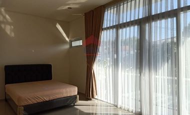 Rumah Minimalis, lokasi Budisari, Setiabudi.