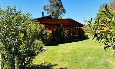 Casa en venta de 4 dorm. en Pirque