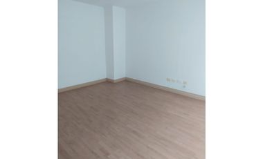 se vende oficina en el centro