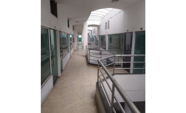 se vende oficina en el centro