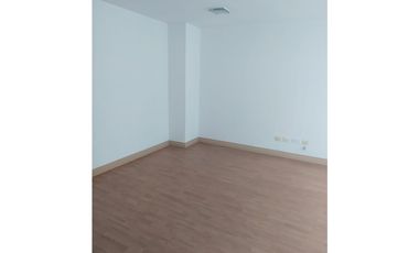 se vende oficina en el centro