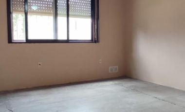 VENTA CASA EN SAN JOSE -E.R. - Excelente Ubicación