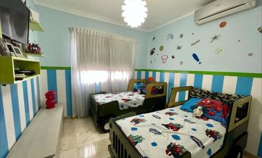 VENTA DE ESPECTACULAR CASA EN VERSALLES (KC)