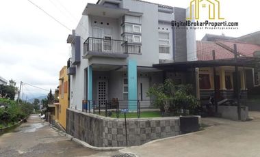 Rumah minimalis pemandangan romantis daerah cimahi utara | DIANELSA