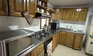 VENTA HERMOSA CASA  3 NIVELES, AMPLIA, 2 PARQUEADEROS. VERSALLES CAMPESTRE FLORIDABLANCA. 153m. Cod V6270