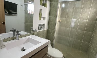 VENTA HERMOSA CASA  3 NIVELES, AMPLIA, 2 PARQUEADEROS. VERSALLES CAMPESTRE FLORIDABLANCA. 153m. Cod V6270