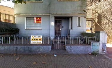 Casa PH en venta en Quilmes Este