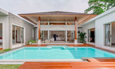 A Harmony of Tropical Living 4 Bedrooms Pool villa in Layan